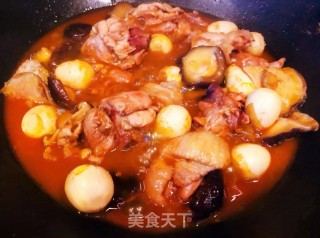 香菇鹌鹑蛋炖鸡腿步骤10