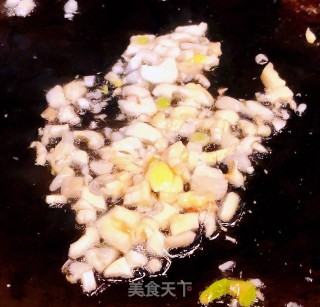 芦笋香菇炒鸡蛋#家常小炒#步骤7