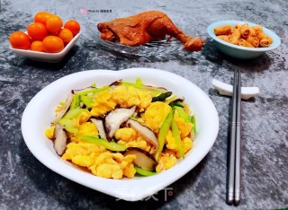 芦笋香菇炒鸡蛋#家常小炒#步骤13