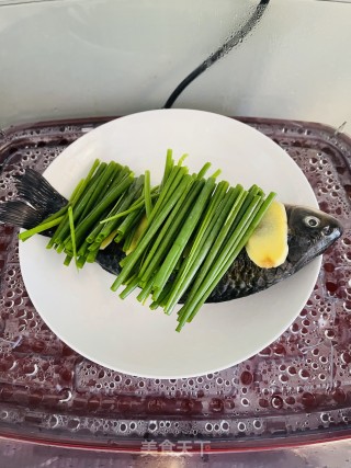 自制鲫鱼步骤1