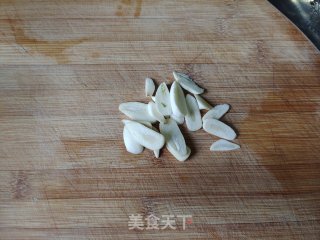 奶白菜炒平菇步骤4