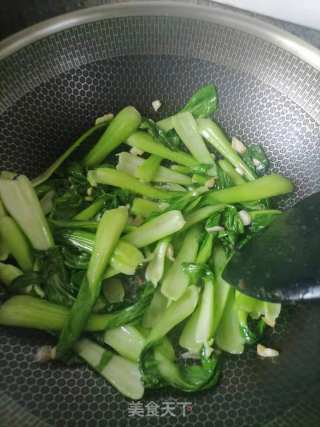 蒜香蚝油青菜步骤3