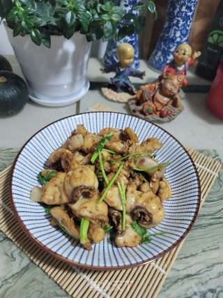 香菜炒脆鲩鱼步骤9