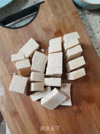 青瓜木耳烧豆腐步骤3