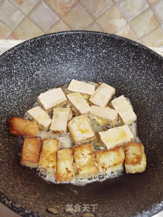 青瓜木耳烧豆腐步骤5