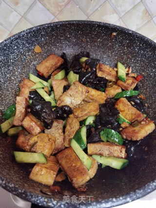 青瓜木耳烧豆腐步骤15
