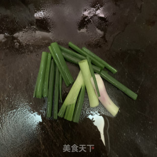 黄瓜炒鲜鱿鱼步骤4