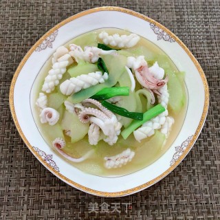 黄瓜炒鲜鱿鱼步骤10