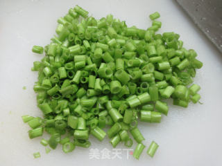 空心菜梗炒茭白步骤2