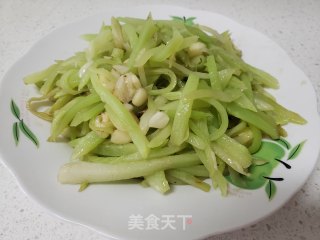 蒜蓉莴笋步骤8