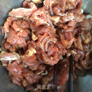 洋葱爆炒羊肉步骤4