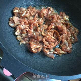 洋葱爆炒羊肉步骤5