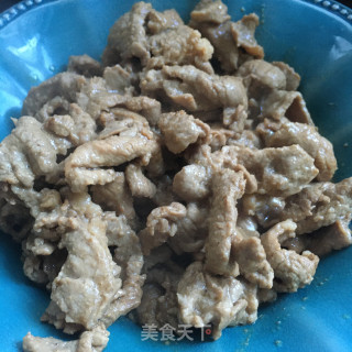 洋葱爆炒羊肉步骤6