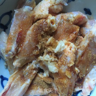 孜然鸡翅土豆条步骤3