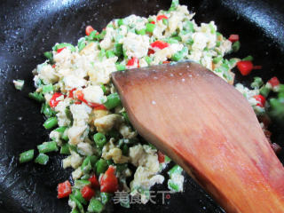 空心菜梗炒鸡蛋步骤7