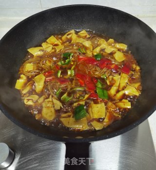 肉末豆腐皮炖粉条步骤12