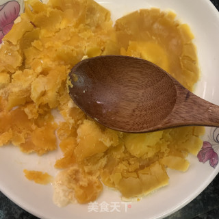 咸蛋黄焗鸡翅步骤4