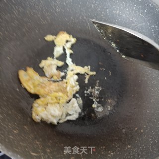 鸡蛋淡菜炒毛豆步骤12