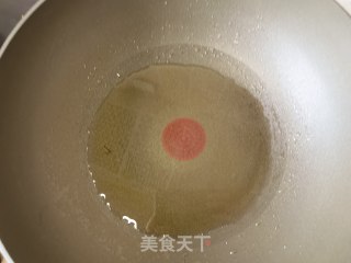 荷兰豆洋葱茶油炒鸡蛋步骤5