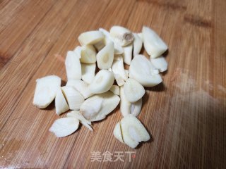 莴笋丝炒红萝卜丝步骤3