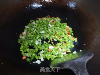 豆豉辣椒炒东苋菜杆步骤5