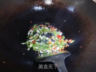 豆豉辣椒炒东苋菜杆步骤4