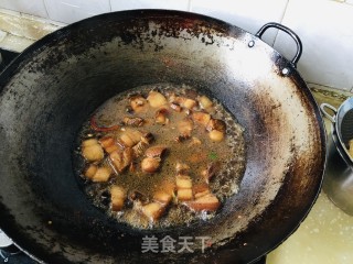 家庭版红烧肉大烩菜步骤4