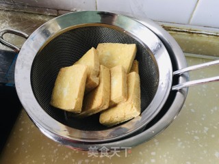 家庭版红烧肉大烩菜步骤2