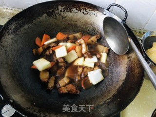 家庭版红烧肉大烩菜步骤6
