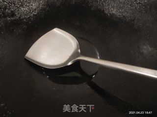 鲜虾焖毛豆步骤4
