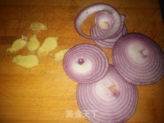 电饭煲焖鱼步骤4