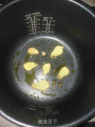 电饭煲焖鱼步骤9