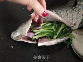 葱姜罗飞鱼步骤3