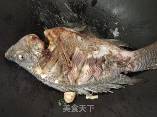 葱姜罗飞鱼步骤4