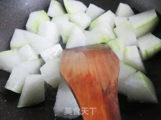 牛肉丸烧冬瓜步骤2