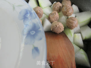 牛肉丸烧冬瓜步骤3