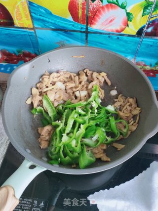 家常小炒肉步骤7