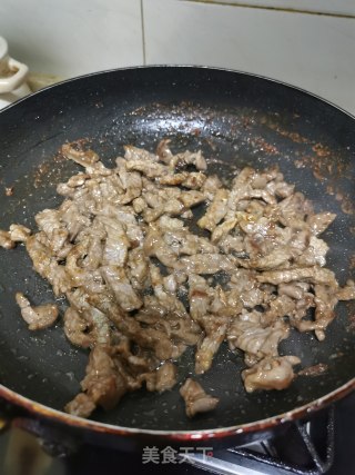 黑椒牛柳步骤3