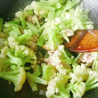 花椰菜炒肉步骤7