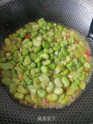 韭菜炒蚕豆步骤4