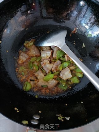 辣椒炒粉肠步骤8