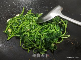 蒜香地瓜苗步骤4