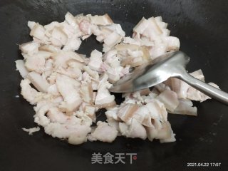 猪肉肉炒芹菜步骤4