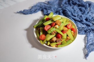 五花肉炒黄瓜圣女果步骤7