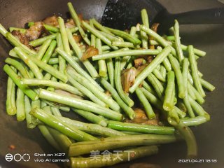 五花肉烧豆角步骤4
