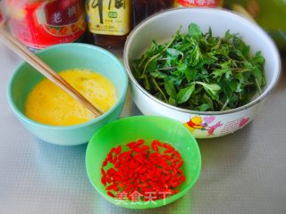 枸杞芽炒鸡蛋步骤2