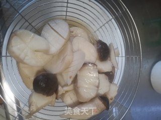 杏鲍菇烧鲍鱼步骤6