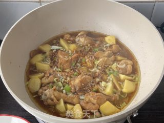 土豆炖鸡，简单易学，配上米饭吃超下饭！步骤8