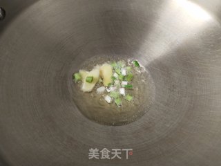糟菜炒蚕豆步骤2