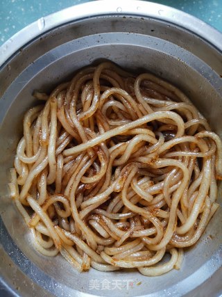 土豆丝炒粉条步骤1